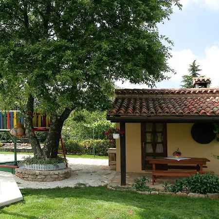 Holiday Nono Sveti Petar u Sumi